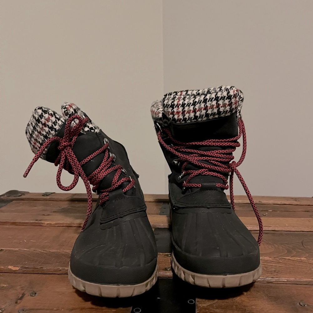JCrew Winter Snow Boot